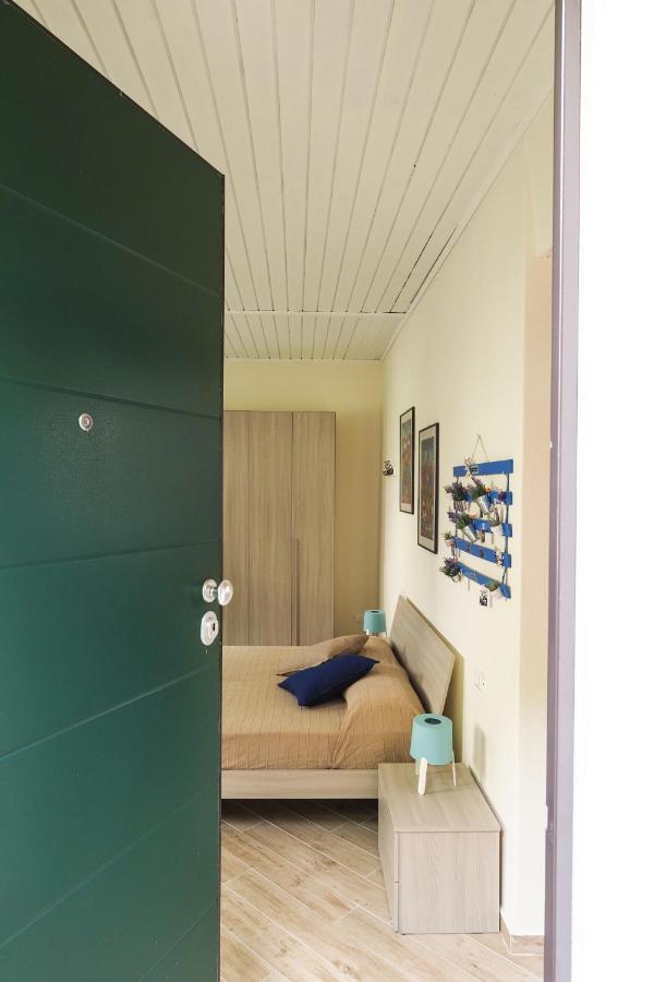 Rivacanze Apartments Laglio Exterior photo